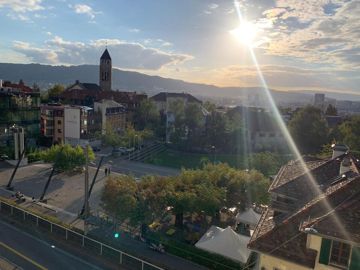 Superior With View - University110 Apartment